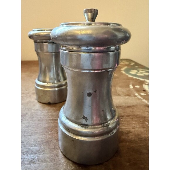 Vintage Italian Pewter Salt Shaker and Pepper Mill Grinder EALES 1779 - Picture 2 of 6